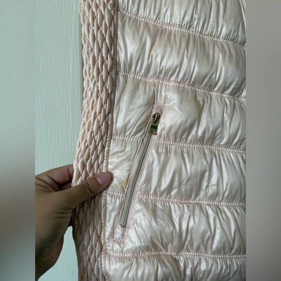 Calvin Klein puffer vest Size XL - Picture 6 of 9